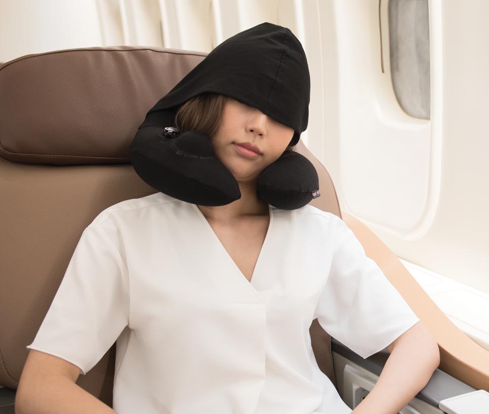 Travelmall 3D Inflatable Neck Pillow with Patented Pump and Hood (Black)
